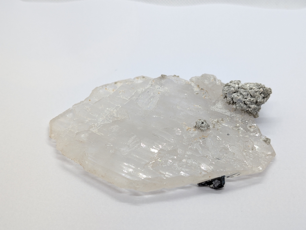 Muscovite and Black Tourmaline on Tabular Quartz